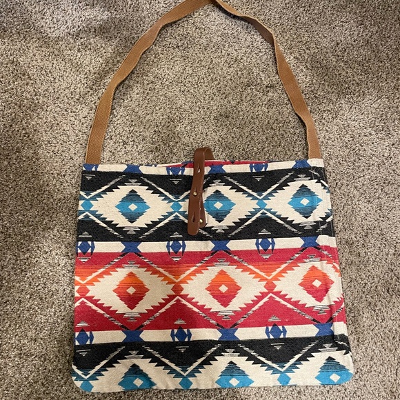 lovestitch Handbags - Lovestitch Aztec Print Tote Bag